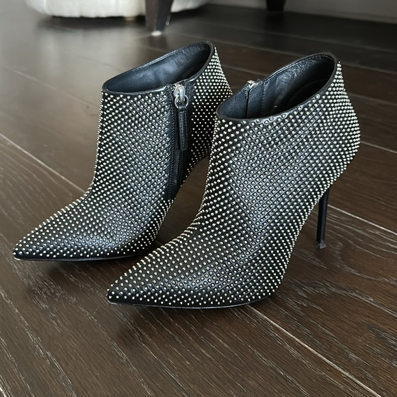 Giuseppe Zanotti Black Studded Booties - Picture 4 of 14